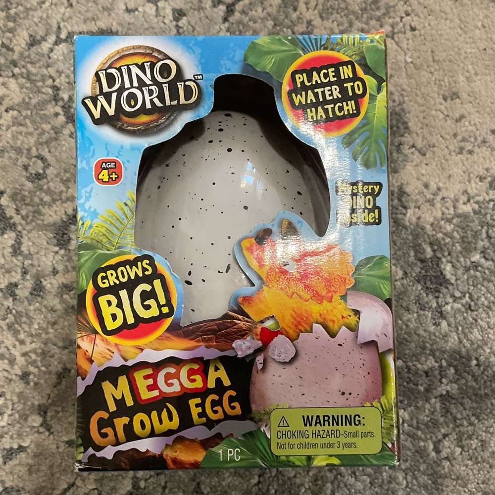 Dino World Mega Grow Egg